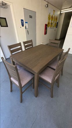 Dining set
