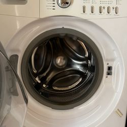 Frigidaire Affinity Washer Dryer Set 