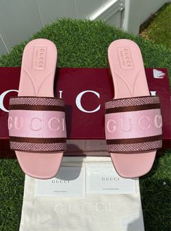 GUCCI JANE EMBROIDERED LOGO PINK CANVAS AND LEATHER SLIDE SANDALS SZ 37.5 NEW SEASON!