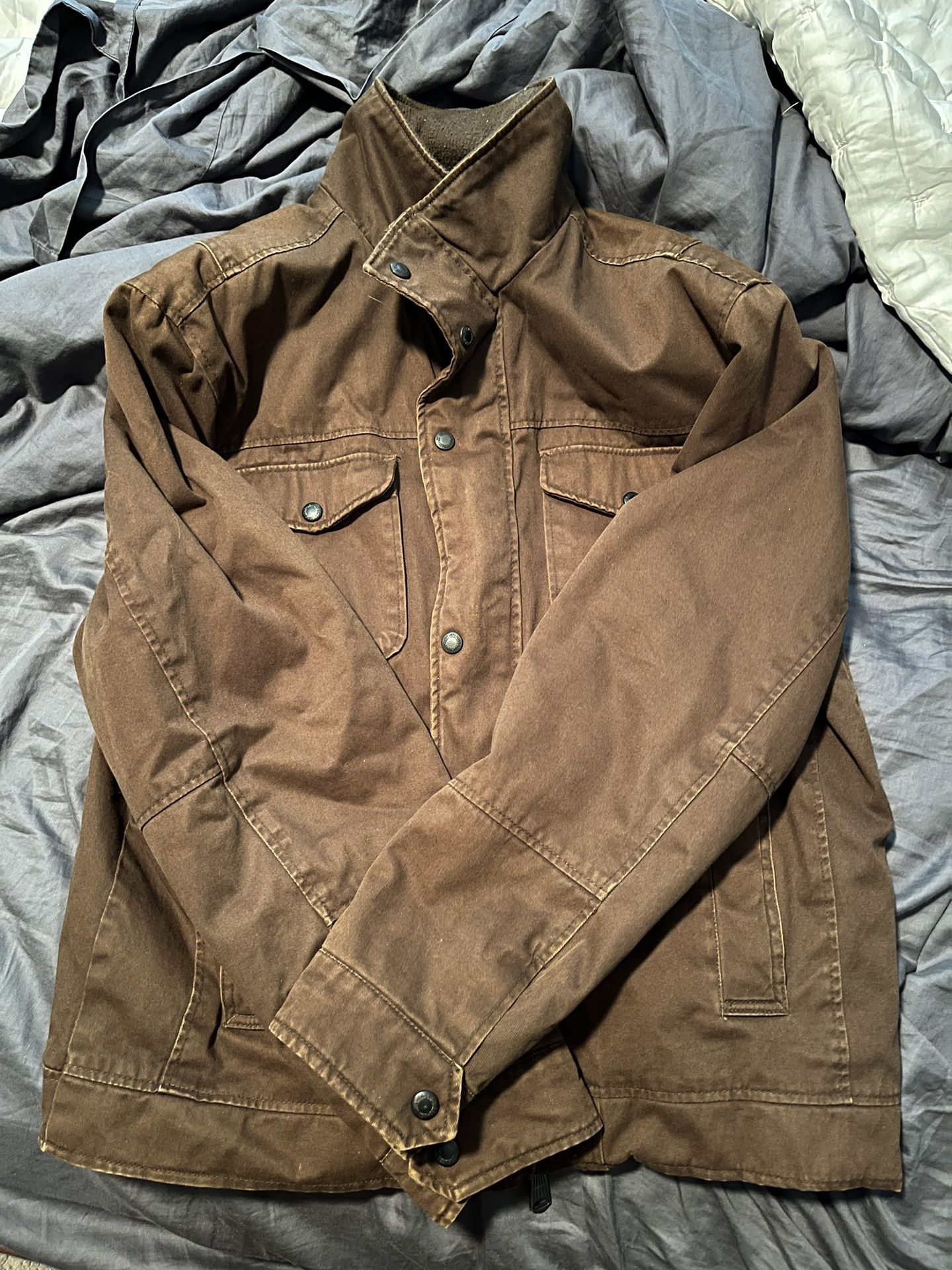 Men’s Levi’s Brown Jacket (Large)