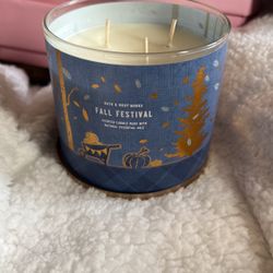 New Bath And Body Works Candle 