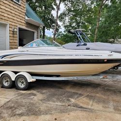 2001 Sea Ray 210 sundeck