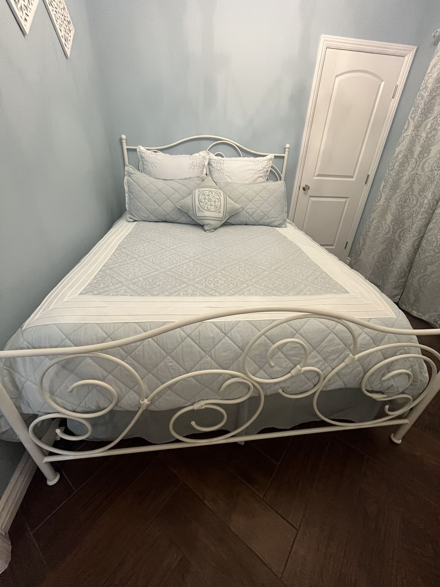 Queen Size Bed Frame
