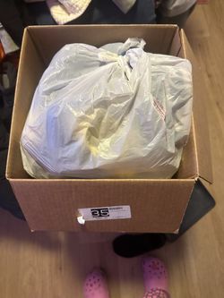 toddler clothes/shows