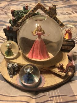 Rare Disney Sleeping Beauty Snow globe vintage decoration