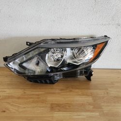 2018 2019 2020 Nissan Rogue Headlight Part B
