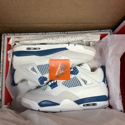 Jordan 4 Retro Military Blue (2024)