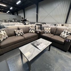 2pc Sofa & Love Seat