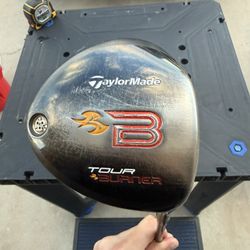 TaylorMade Golf Tour Burner 9.5° Driver Stiff Flex Reax 60 Right Handed 46”