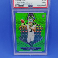 2024 Mosaic Jordan Travis Green Fluorescent Rookie 8/10 PSA9 
