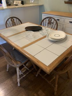 Free Kitchen Tile Table With 4 Wood Chairs