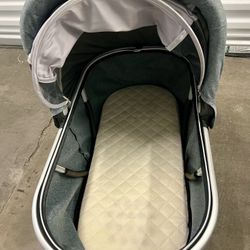 UPPAbaby Stroller Top Bassinet