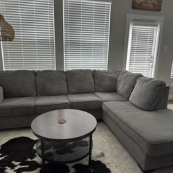 Ashley Furniture Altri Sectional - Light Grey