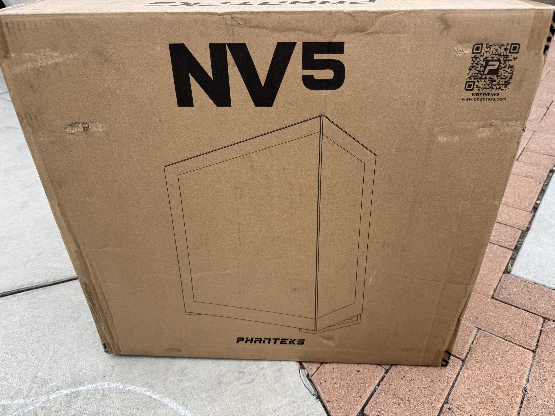 Phanteks NV5 Built Gaming Computer - Sealed