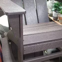 New Authentic Poly Wood Chairs High Quality Material 100 Each Or 150 For The Set ❤️