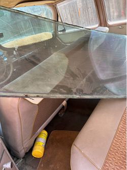 Rear windshield