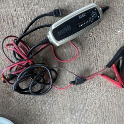 BMW Battery Charger 