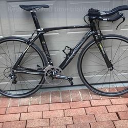 KESTREL FULL CARBON ROAD BIKEe