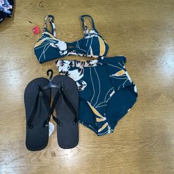 Green Bikini Set Size 4
