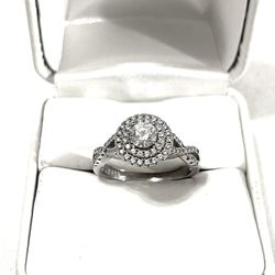 Brand New Cubic Zirconia C Diamonds Set In A Sterling Silver Wedding Ring. Size 8.