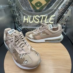 Nike Air Max Pre-Day Desert Camo Hemp Sail Women Size 7