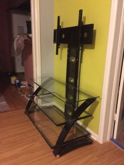 Spar glass and online metal tv stand