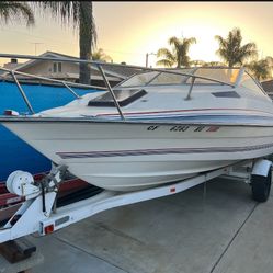 Bayliner Capri 3.0