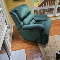 Free Swivel, Reclining Sofa 