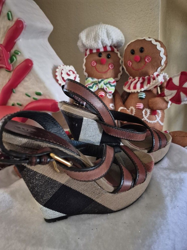 Burberry Authentic Wedges