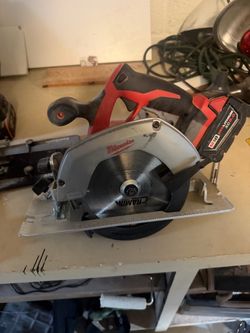 Milwaukee skill saw