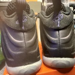 Kids Eggplant Foamposite  Worn 2 Twice 