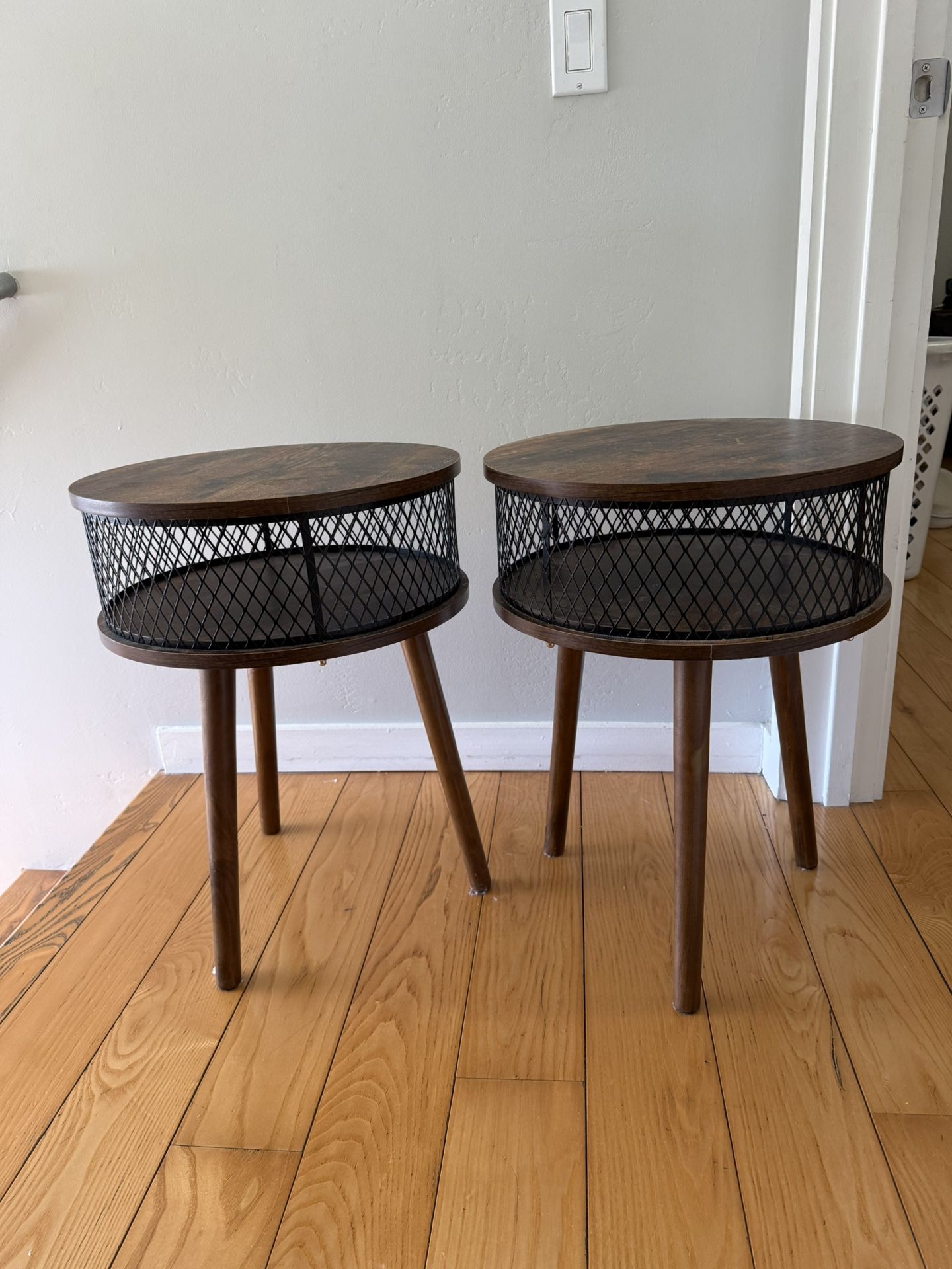 Nightstand End Tables (walnut Color)