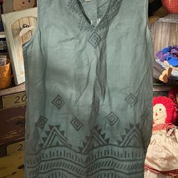 C&C California 100% Linen Sleeveless Short Dress., Medium., Blue/Green., Side pockets. , Geometric embroidery., Straight hem., Unlined., Pre-owned. Ex