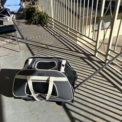 Rolling Pet Carrier