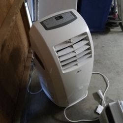 LG Portable Standing AC Unit 