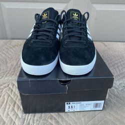 Adidas 11.5 Puig Indoor Skateboarding Shoes
