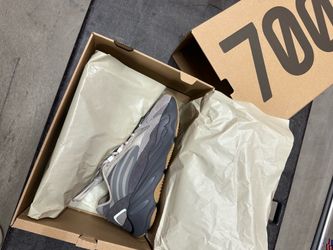 YEEZY BOOST 700 'WAVE RUNNER’