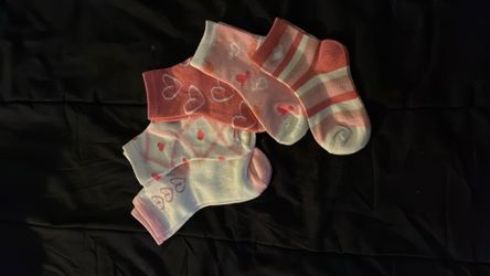 Girls socks, brand new, 5 pair, size 12