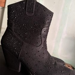 Black Rhinestone Women’s Size 10 Ankle Cowboy Boots 