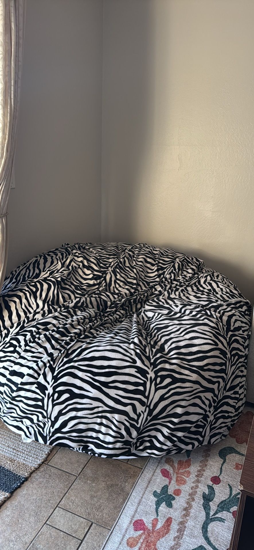 6ft Bean Bag With Separate Leg Rest