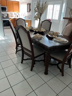 Dining room table