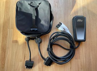 Ford F150 Lightening charging cord