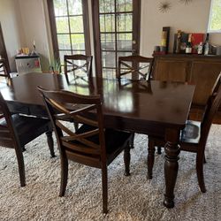 Dinning Table With Six Chairs