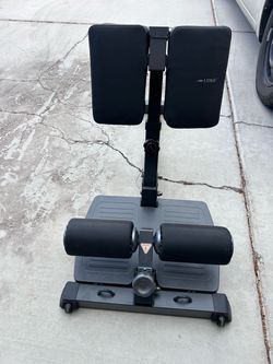 Leike Adjustable sissy squats machine