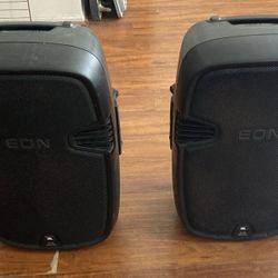 PAIR JBL 515XT  speaker