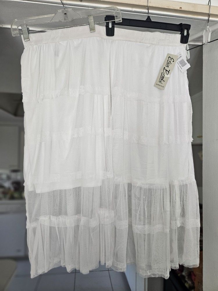 Skirt Size 36