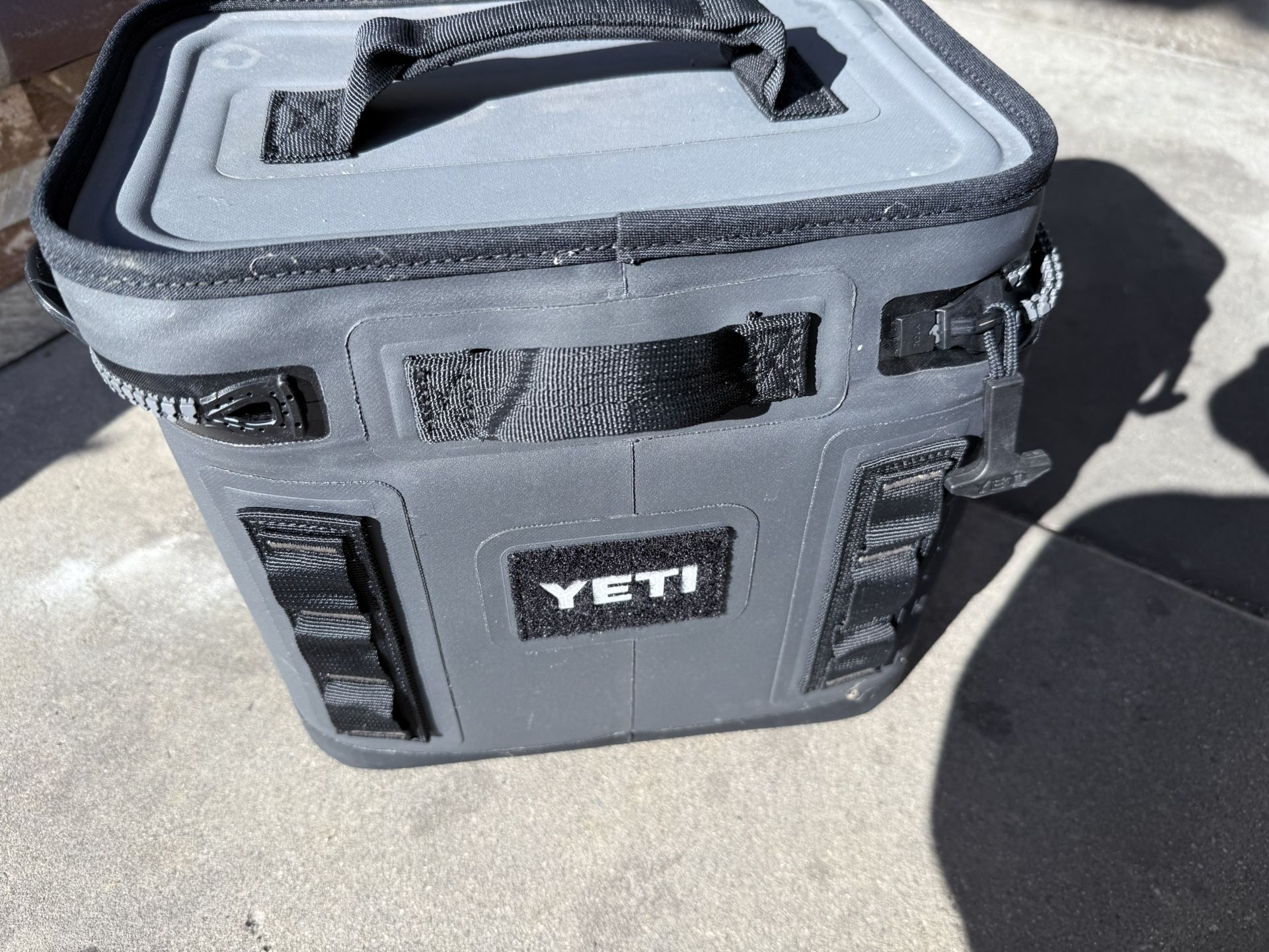 Yeti Hopper Flip 8 Soft Cooler