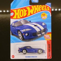 Hotwheels '96 Dodge Viper GTS HYW50