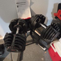 Bowflex 1090 Dumbbells,2080 Barbell With Curl Bar,And 5.1S Adjustable Weight Bench 