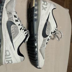 Nike Air Max 2013 men’s 9.5